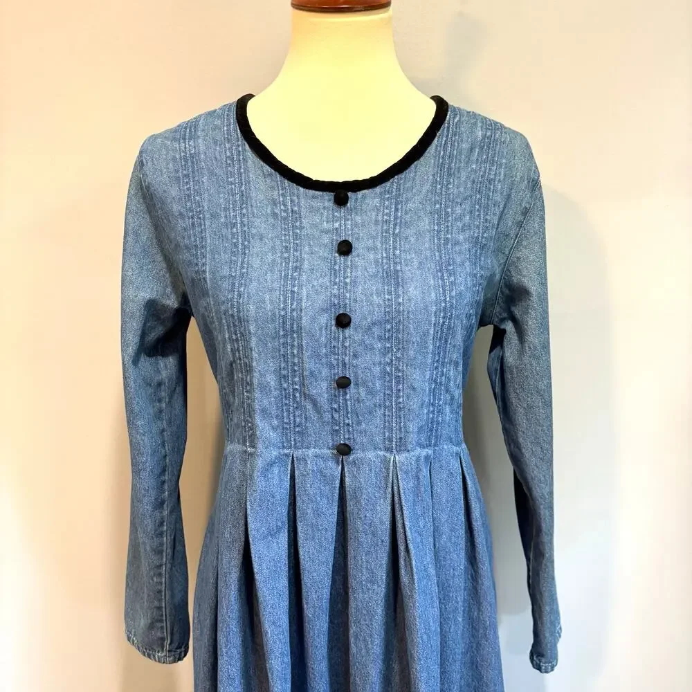 VTG Blue Denim Maxi Dress Long Sleeve Pleated Modest Farm Tradwife, Size 8 - Picture 3 of 7